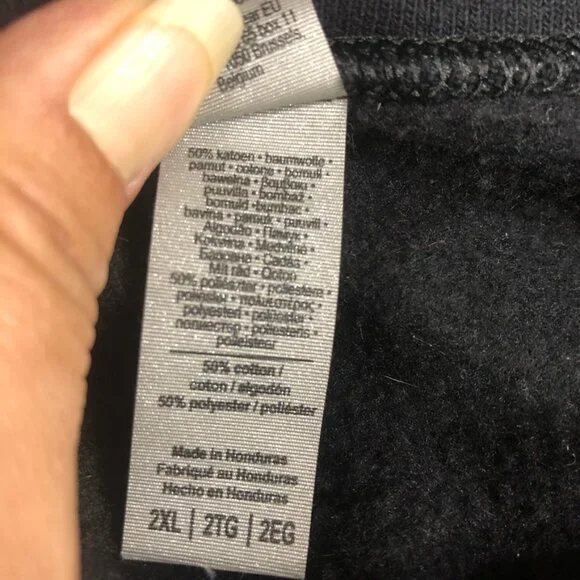 FNAF Horror Sweatshirt Men 2XL Graphic Halloween Five Nights At Freddies - Picture 3 of 13